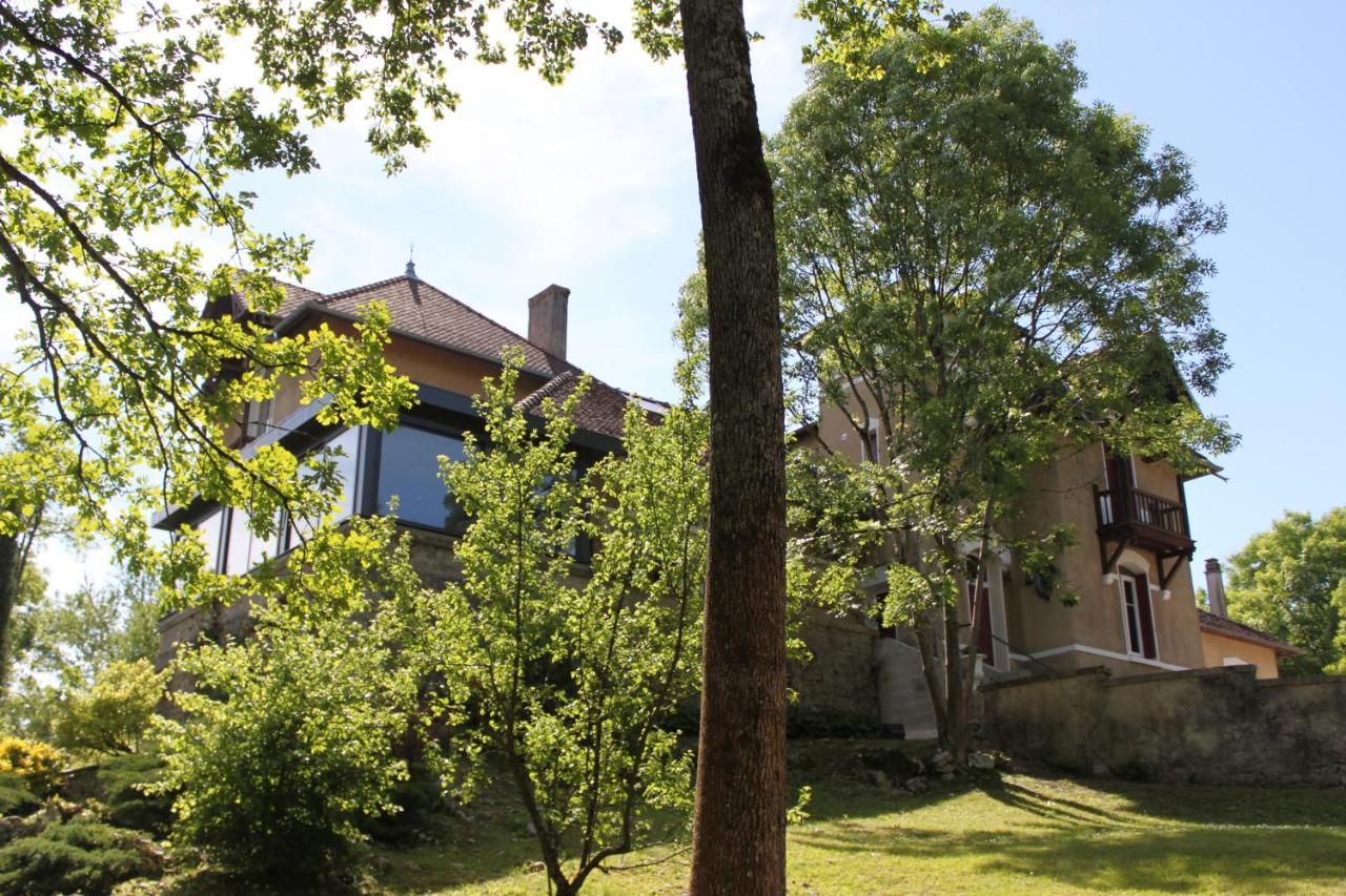 La Garenne De Morestel מראה חיצוני תמונה